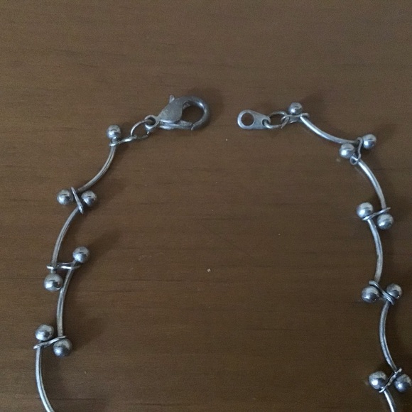 ❗️SOLD❗️Unique Vintage Bronze Toned Necklace - Picture 4 of 5